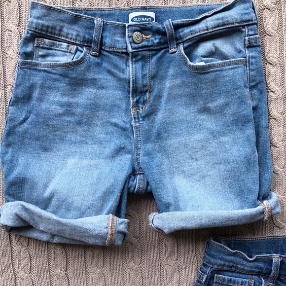 Three Girls Size 12 Old Navy Jean Shorts - Picture 7 of 8